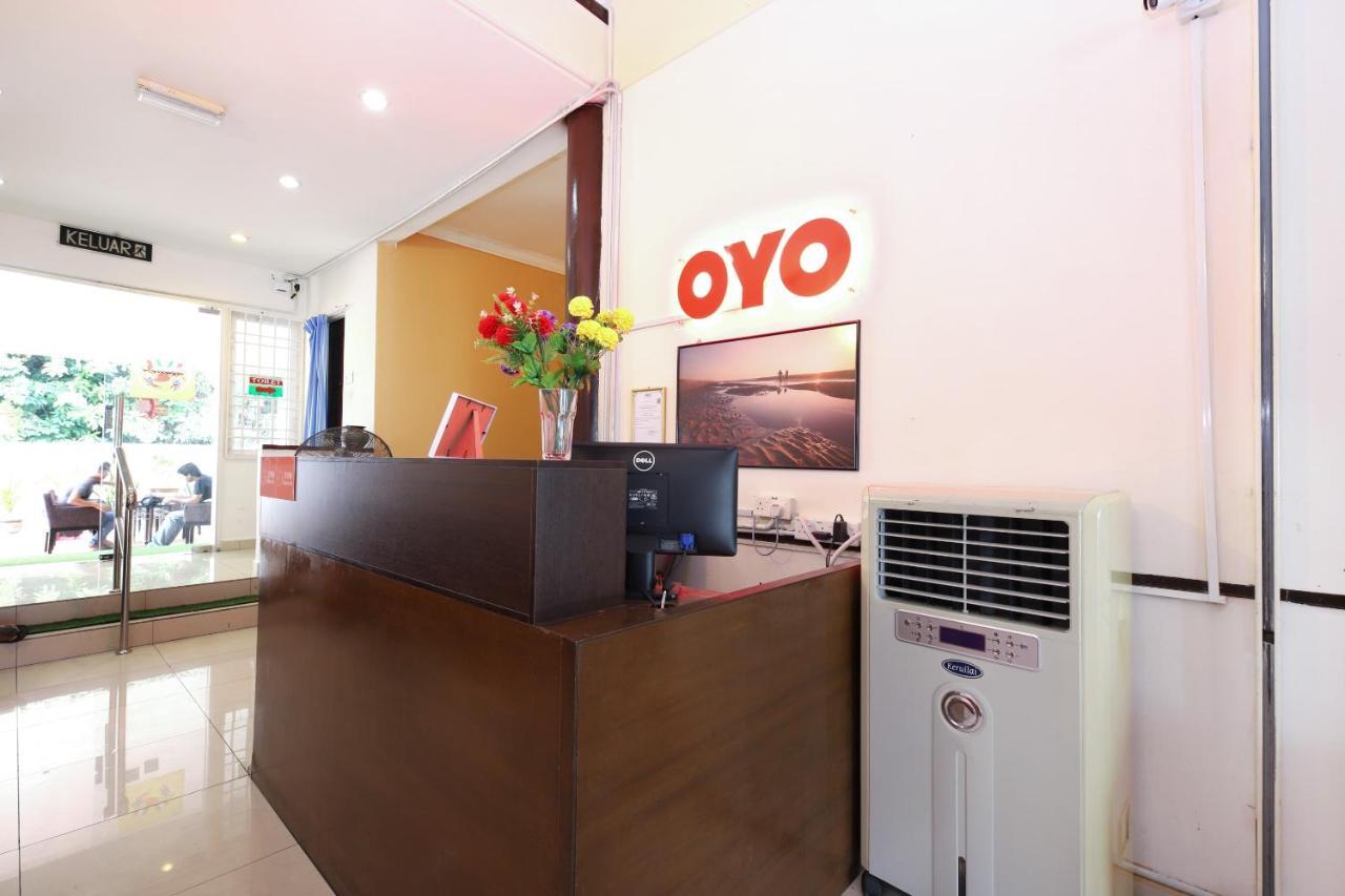 Oyo 993 88 Mario'S Hotel Bayan Lepas Exterior photo